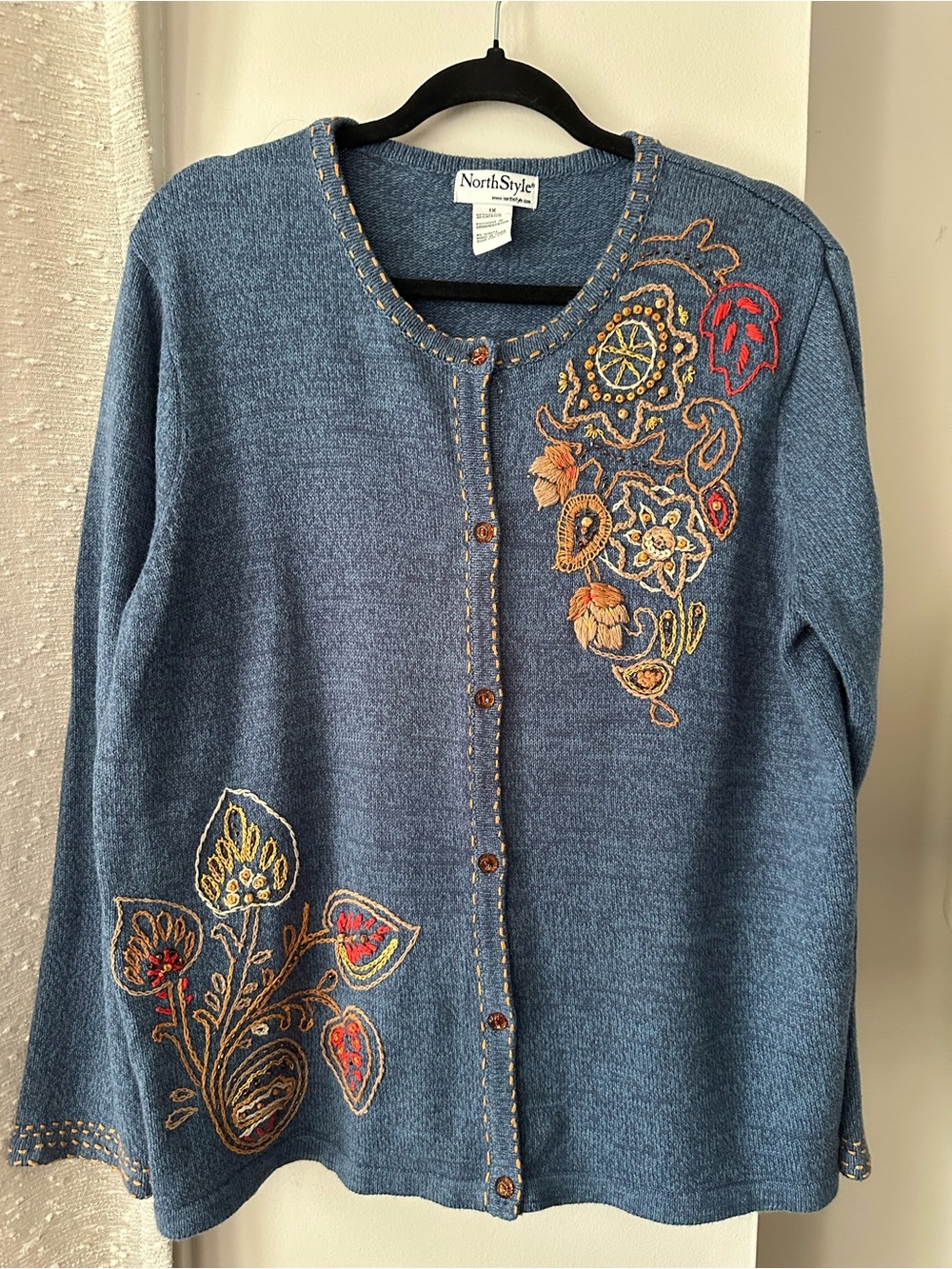 NorthStyle Denim Blue Embroidered Button-Front Cardigan Sz 1x